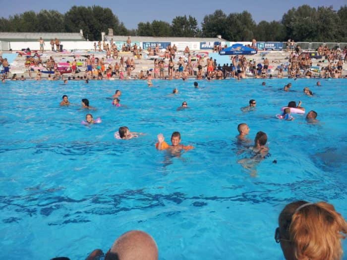 Вода у базену и плажама на Тиквари и Дунаву здравствено исправна