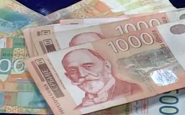 Пензионерима по 5.000 динара 18. децембра