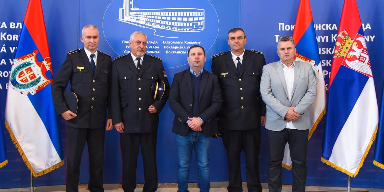 Ватрогасним друштвима у Војводини 20 милиона динара за набавку опреме
