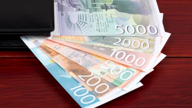 Минимална зарада у 2023. биће 40.020 динара