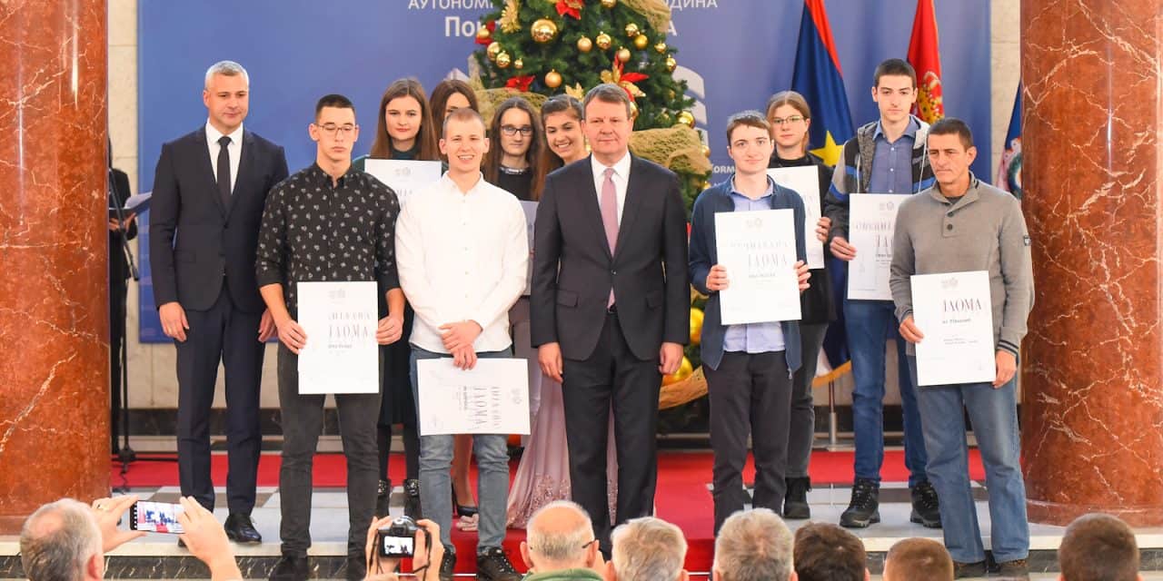 Uručene nagrade i priznanja najtalentovanijim učenicima u Vojvodini