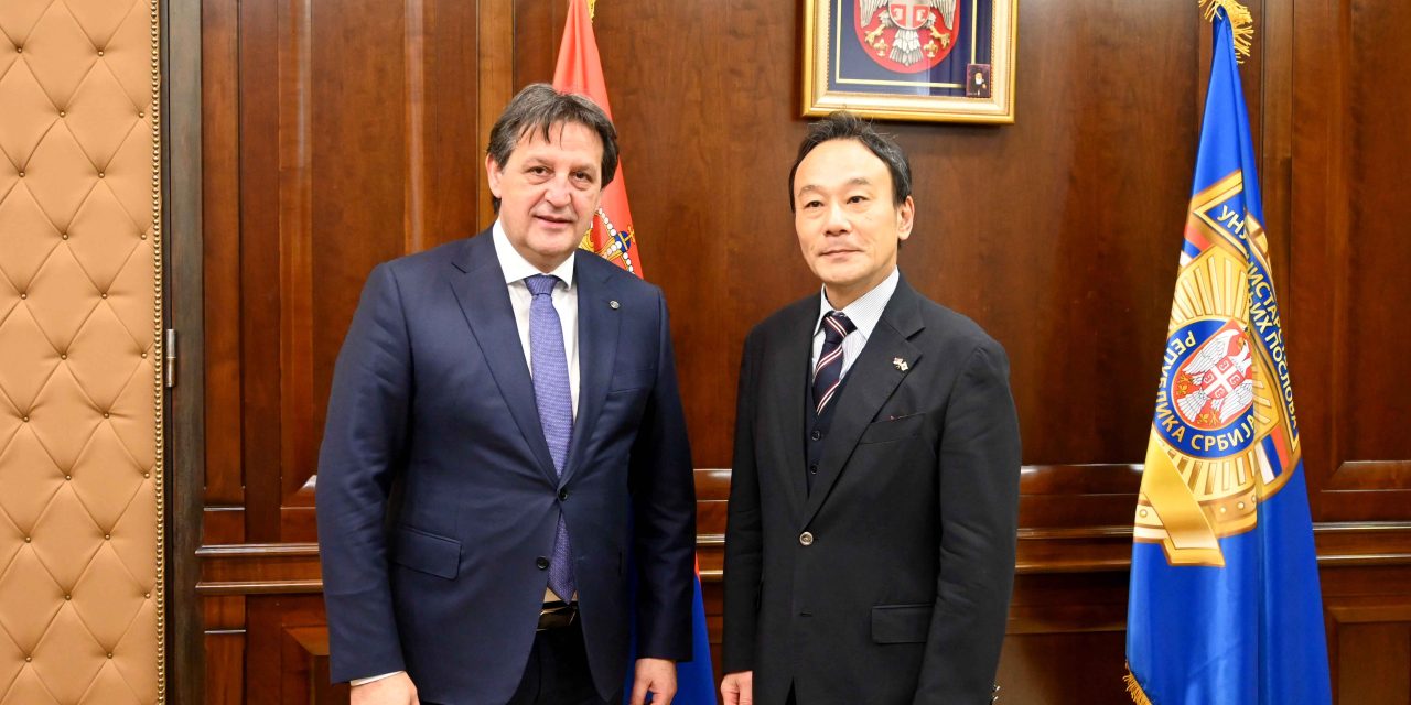 Ministar Gašić sa ambasadorom Japana, razgovarali o saradnji u oblasti vandrednih situacija i unutrašnje kontrole policije