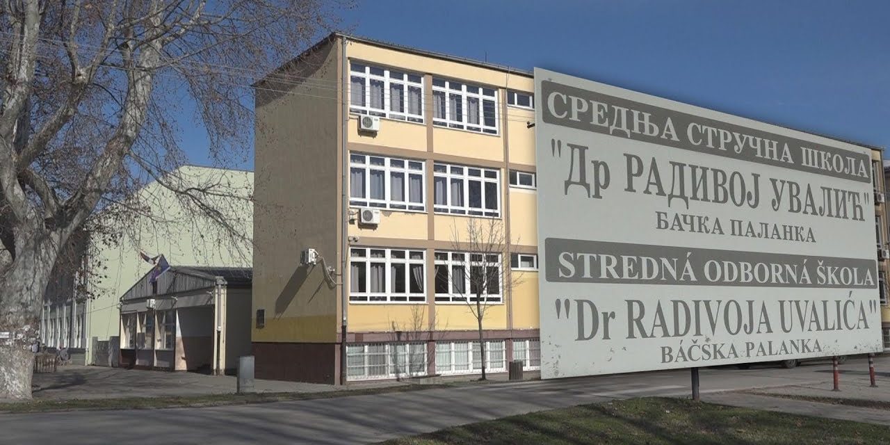 Učenici i profesori evakuisani iz zgrade SSŠ “Dr Radivoj Uvalić”