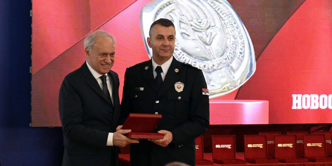 Svetislav Đurica iz Gajdobre dobitnik srebrne plakete za „Najplemenitiji podvig godine“