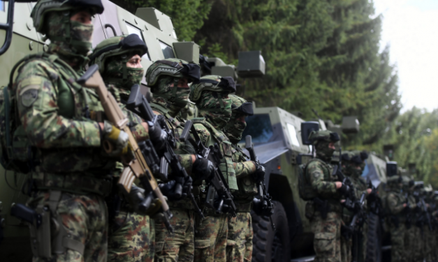 Oružane snage Srbije ostaju u najvišem stepenu borbene gotovosti
