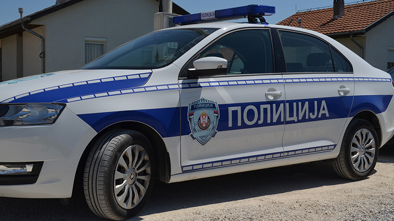 Priveden tridesetčetvorogodišnji muškarac, osumnjičen da je napao novinarsku ekipu Radio-televizije Srbije