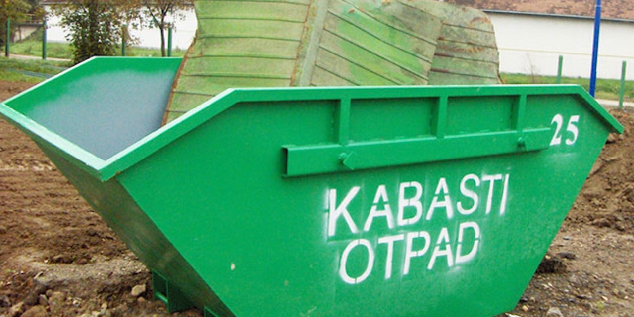 Odlaganje kabastog otpada u Paragama