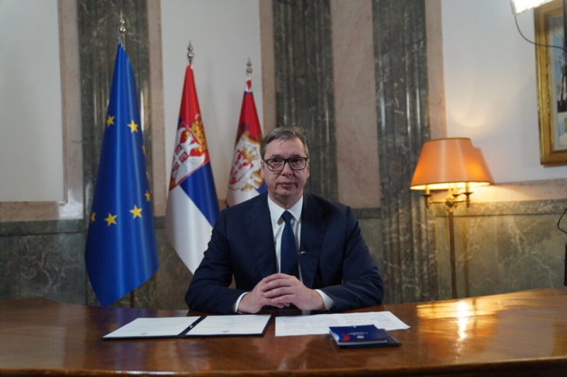 Vučić: Cilj uspešna Srbija i Skok u budućnost do 2027. godine