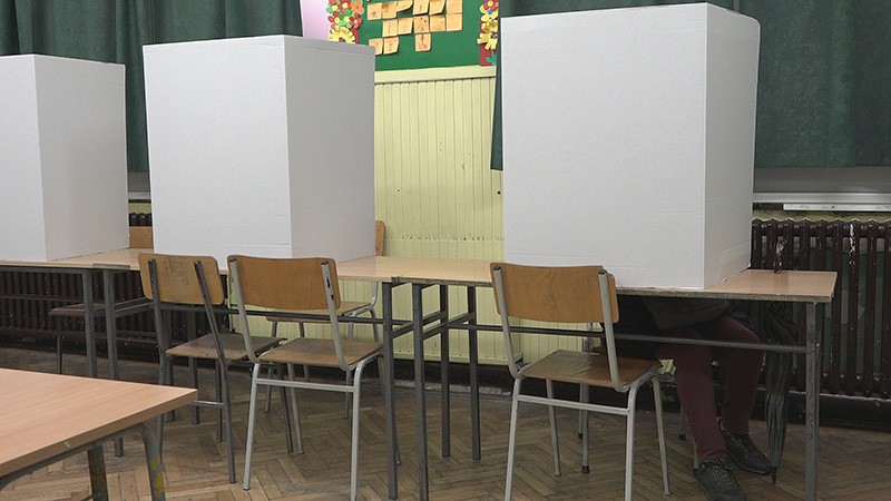 RIK na osnovu 7.847 biračkih mesta: „Srbija ne sme da stane“ 46,84 odsto glasova