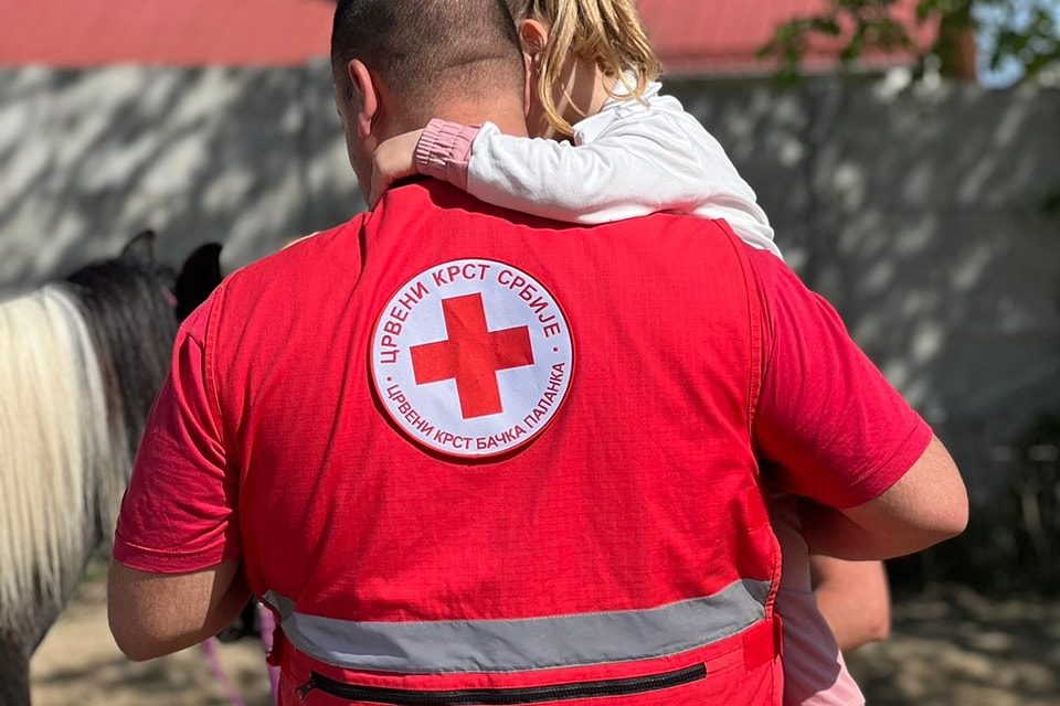 Crveni krst obeležio Svetski dan humanosti: Humanost ne treba da bude pitanje izbora, već dužnost svakog čoveka!