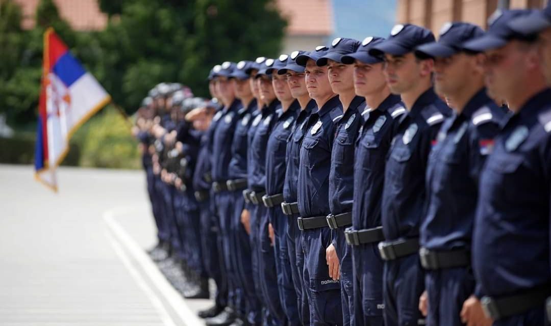 MUP raspisao konkurs za upis 1500 polaznika u Centar za osnovnu policijsku obuku u Sremskoj Kamenici